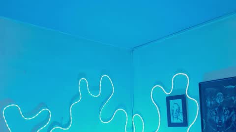 Alejandra online show from 4, 2, 2026