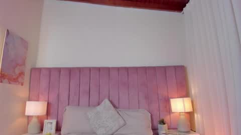 Alejandra Arango online show from 10, 10, 2025