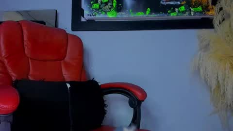 Alejandra online show from 2, 2, 2025