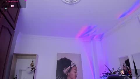 Alejandra online show from 5, 3, 2025