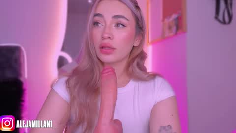 Snapshot of alejamillan1 chatting on 5, 2, 2026 night GTM -5 online show from 5, 2, 2026