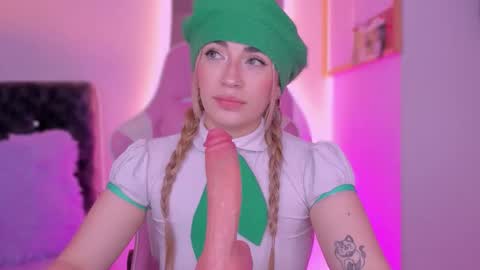 Snapshot of alejamillan1 chatting on 19, 2, 2026 night GTM -5 online show from 19, 2, 2026