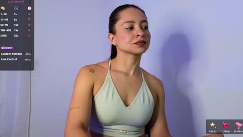 Snapshot of alejandra8__ chatting on 22, 1, 2025 I will not be online from December 7th to December 18th Last vacation trip online show from 22, 1, 2025
