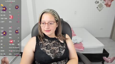 Snapshot of alejandra_milf_ chatting on 6, 2, 2025 alejandra online show from 6, 2, 2025