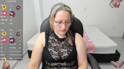 Snapshot of alejandra_milf_ chatting on 13, 2, 2025 alejandra online show from 13, 2, 2025