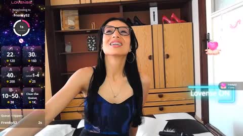 Alejandra online show from 7, 2, 2025