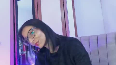 Alejandra online show from 28, 7, 2026