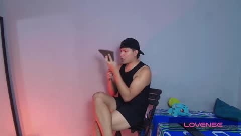 Snapshot of alejandro_vt chatting on 8, 11, 2025 Alejandro G online show from 8, 11, 2025