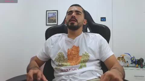 alejandroo_7 online show from 2, 7, 2026