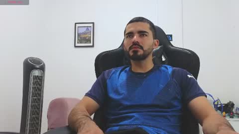 alejandroo_7 online show from 3, 7, 2026