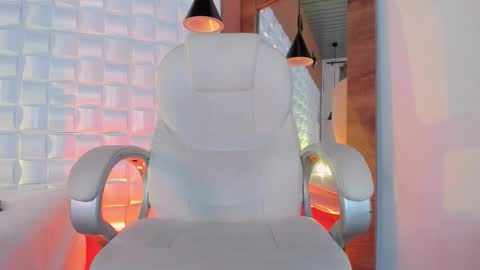 Alejo  online show from 20, 10, 2025