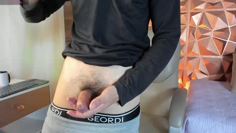 Alejo  online show from 31, 3, 2026