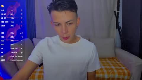 alejo__twinkboy online show from 20, 4, 2026