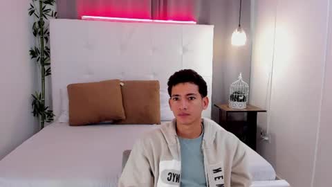 alejo_exotic online show from 17, 6, 2026