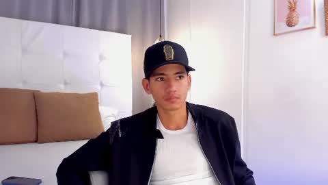 alejo_exotic online show from 24, 6, 2026