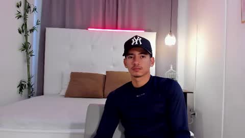 alejo_exotic online show from 24, 7, 2026