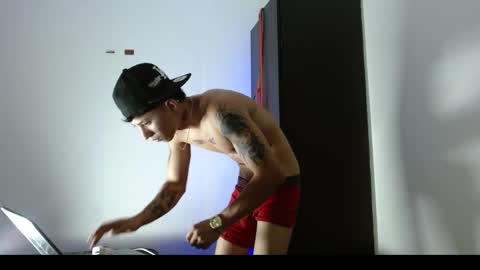 alejo online show from 21, 4, 2026