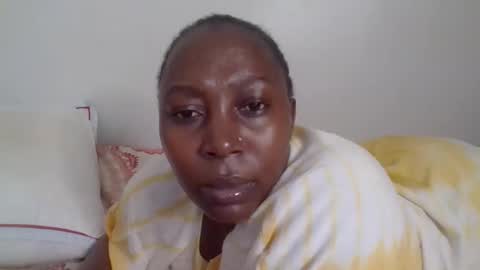 Noreen Kennth and Emilly online show from 19, 12, 2025