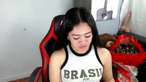 Snapshot of alesha_vibe_me chatting on 19, 7, 2026 alesha_vibe_me online show from 19, 7, 2026