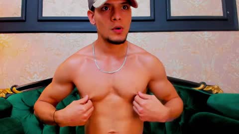 Alessandro King online show from 28, 1, 2025