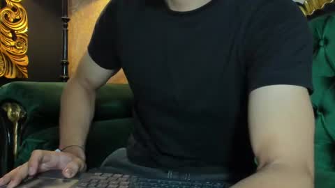 Alessandro King online show from 9, 7, 2026