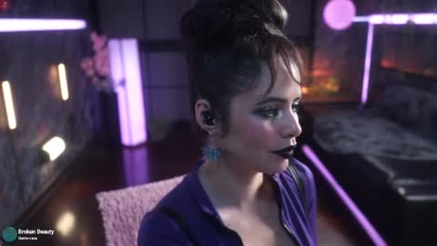 Alessa Goreng online show from 5, 7, 2026