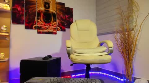 ALESSANDRO  WYE online show from 26, 2, 2025