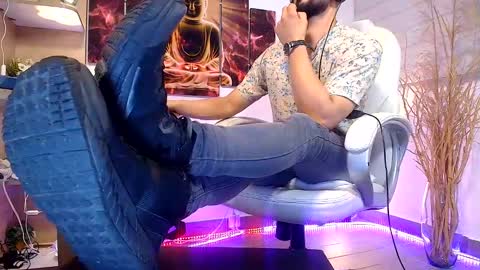 ALESSANDRO  WYE online show from 12, 3, 2025