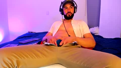 ALESSANDRO  WYE online show from 3, 12, 2025