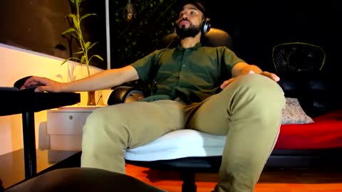 ALESSANDRO  WYE online show from 24, 2, 2026