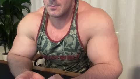 Snapshot of alessandrobuilder chatting on 14, 10, 2025 Alessandrobuilder online show from 14, 10, 2025