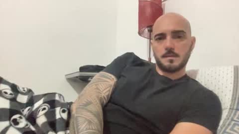 alessandromori91 online show from 15, 12, 2025