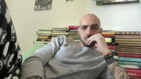 alessandromori91 online show from 5, 4, 2026