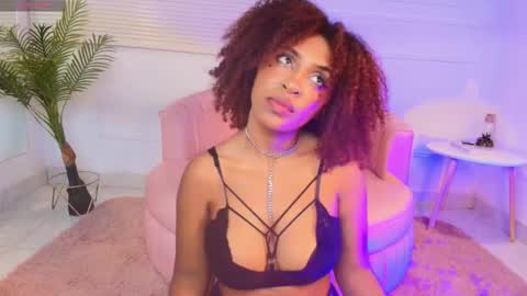 Alejandra  online show from 19, 11, 2025