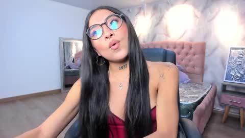 Alessia  online show from 17, 5, 2026