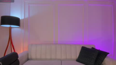 Alessia  online show from 18, 10, 2025