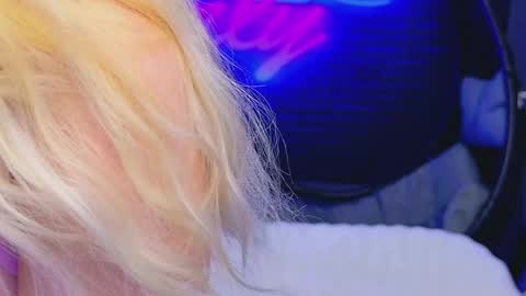 alessiacroft online show from 2, 4, 2026