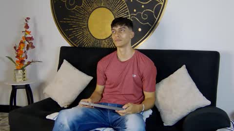 Alessio online show from 15, 11, 2025