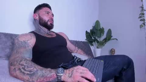 Snapshot of alessrose22 chatting on 16, 7, 2026 Aless Rose online show from 16, 7, 2026