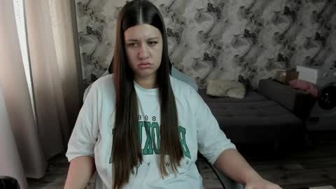 Aletta Oushen online show from 31, 3, 2026