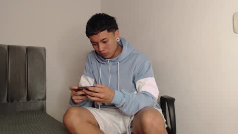 Owen online show from 28, 2, 2025