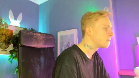 your Alex online show from 8, 3, 2026