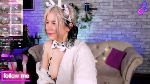 alex_howell online show from 12, 1, 2025