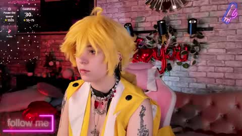 alex_howell online show from 11, 2, 2025