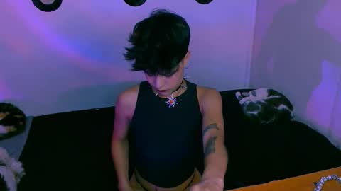 Alex online show from 6, 11, 2025