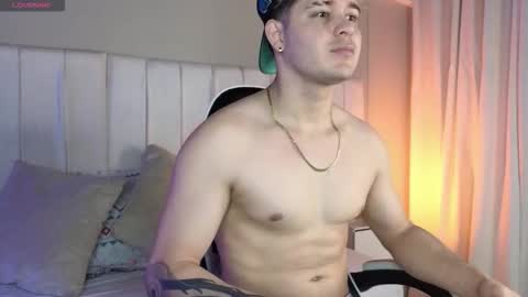 Snapshot of alex_pierce_ chatting on 10, 2, 2026 Alex online show from 10, 2, 2026