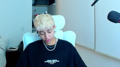 Residente0xxx online show from 27, 11, 2025