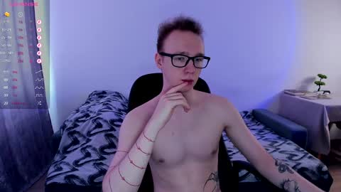 Snapshot of alex_silent chatting on 25, 2, 2025 alex_silent online show from 25, 2, 2025