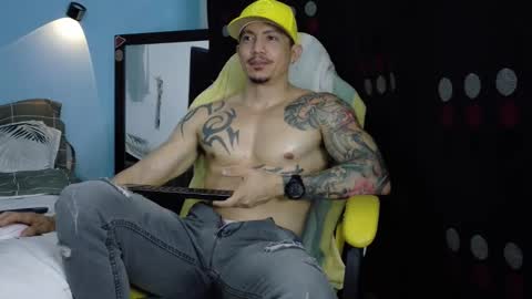 alex_sthorm online show from 12, 4, 2026