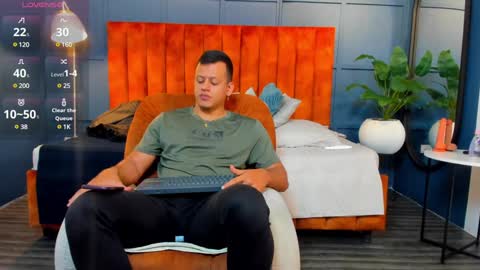 Alex Towers online show from 21, 12, 2024